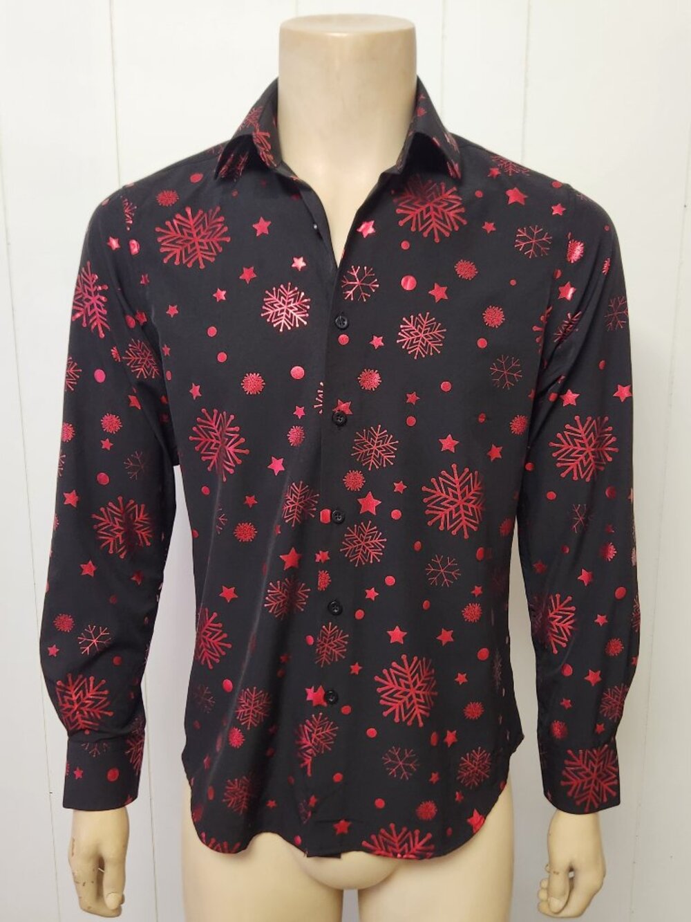 men's holiday shirt S black and red snowflakes Christmas